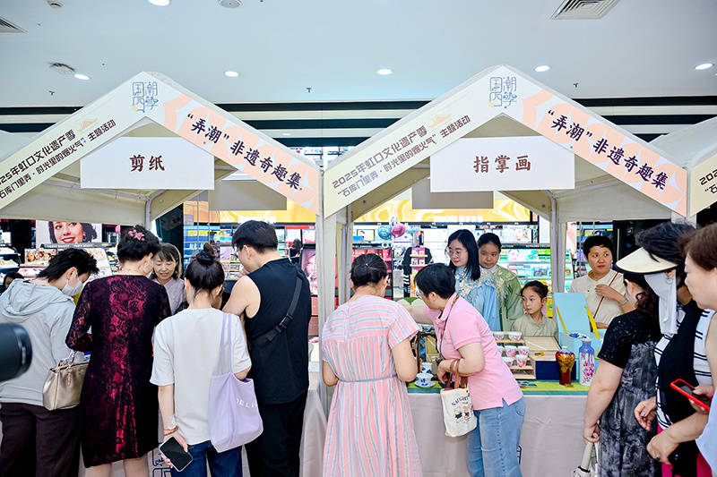 “石库门里弄”非遗快闪活动启幕 沉浸式演绎沪上烟火记忆