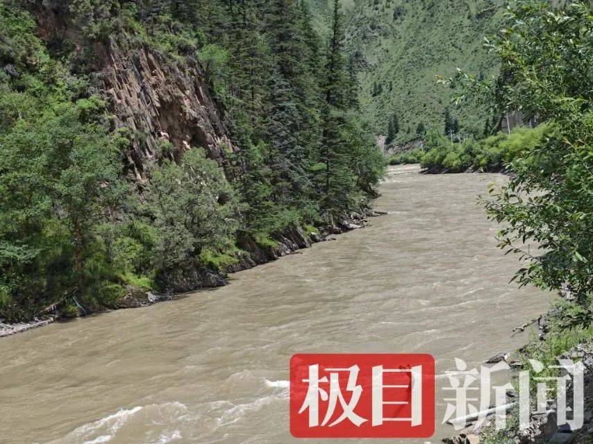 刚刚，司机遗体被找到！已确认4人遇难！