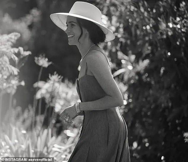 威廉哈里世纪同框？婚礼秒变鸿门宴！梅根将高调杀回英国…