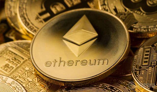 离谱!韩国交易所误发400亿比特币,币圈一度崩盘,监管连夜出手